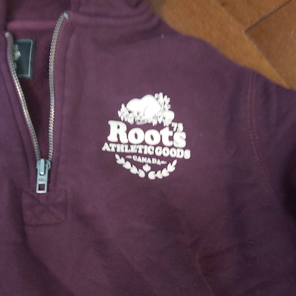 Roots sweater in plum - Picture 2 of 4